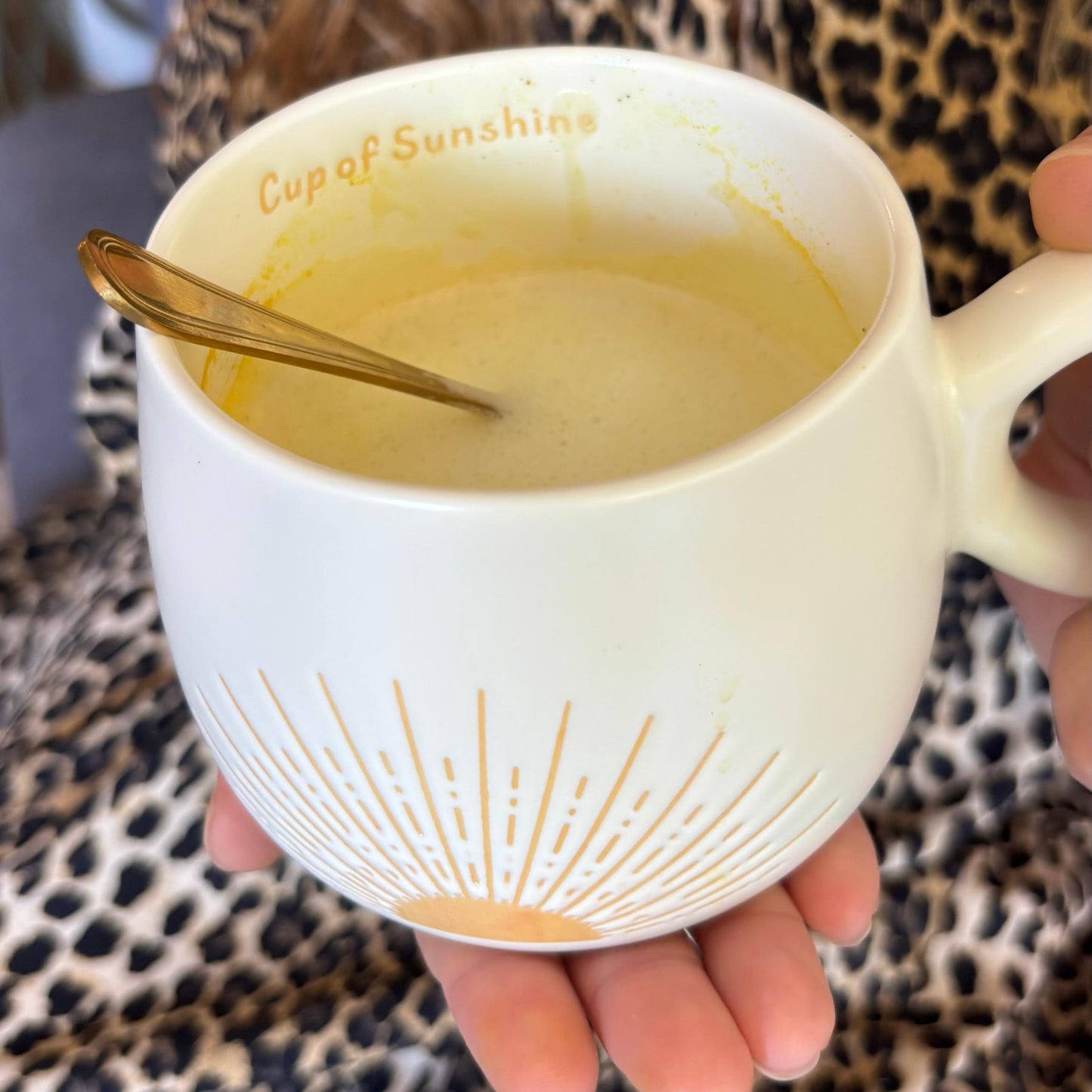 Pasta Dorada + Taza + Cuchara